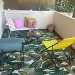 Peaceful Seaside Getaway 500 M From The Beaches 앙티브