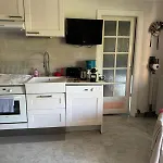 Peaceful Seaside Getaway 500 M From The Beaches 앙티브