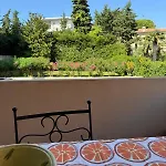 Peaceful Seaside Getaway 500 M From The Beaches 앙티브