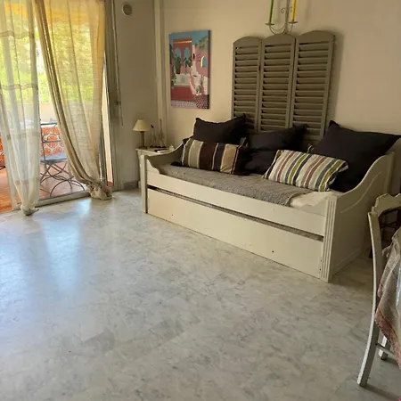 Peaceful Seaside Getaway 500 M From The Beaches * 앙티브