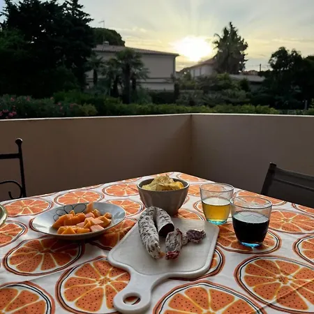 Peaceful Seaside Getaway 500 M From The Beaches *
