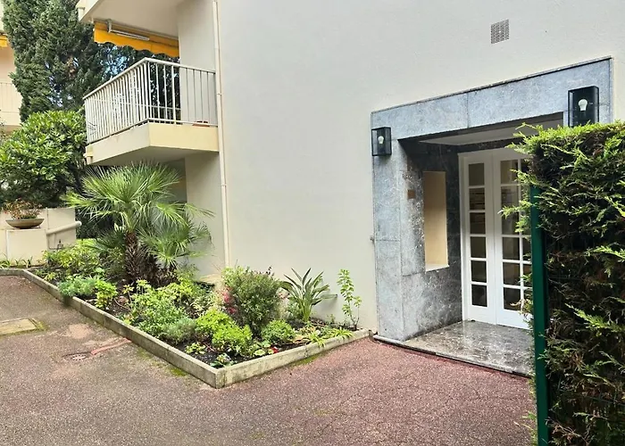 Peaceful Seaside Getaway 500 M From The Beaches *
