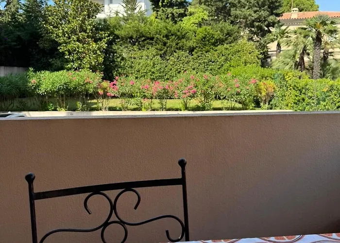 Peaceful Seaside Getaway 500 M From The Beaches Antibes