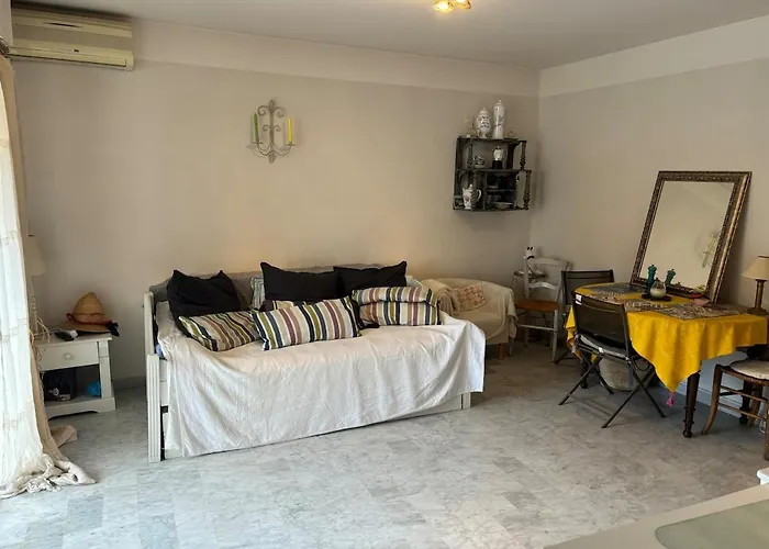 Peaceful Seaside Getaway 500 M From The Beaches Appartement *
